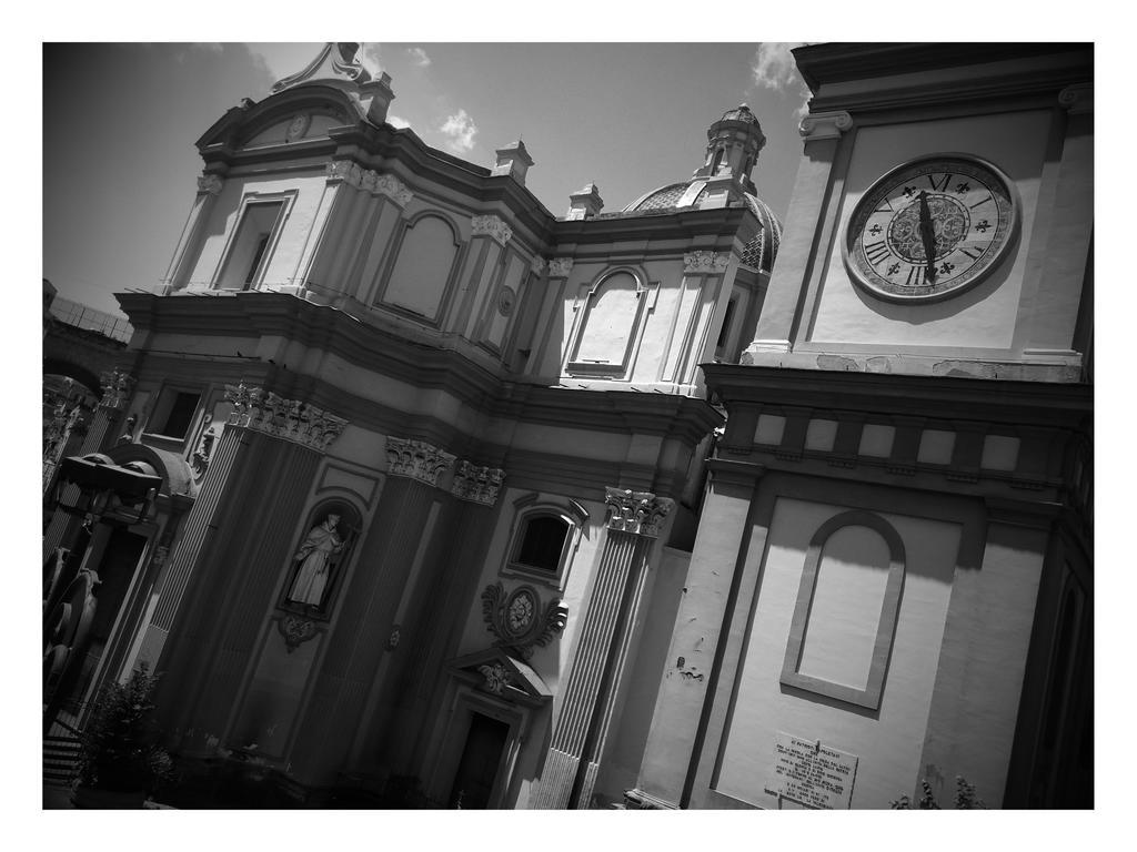 Casa Fiore Napoli Bagian luar foto